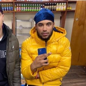 Meet your Posher, Raymond